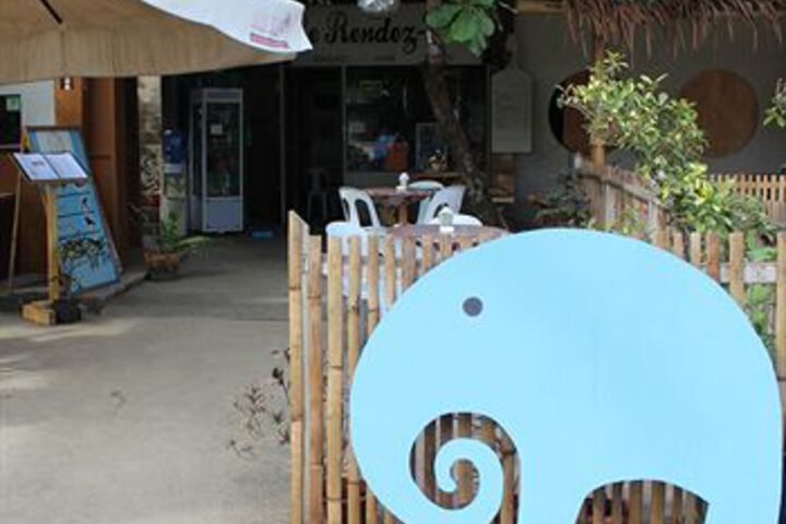 LElephant Bleu Cottages