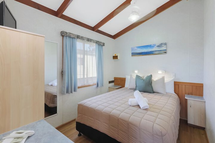 Room 7 of 43