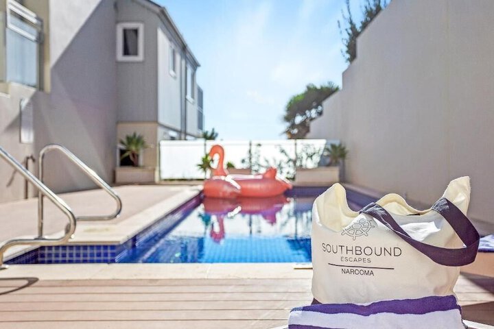 Pools & Facilities