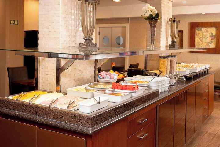 Breakfast/Coffee Service 118 of 231