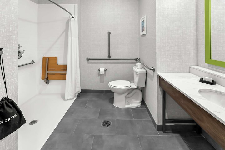 Bathroom shower