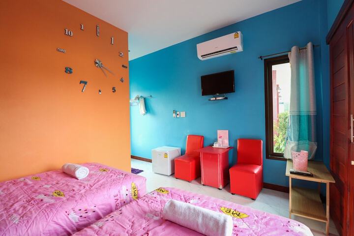 Room 12 of 43