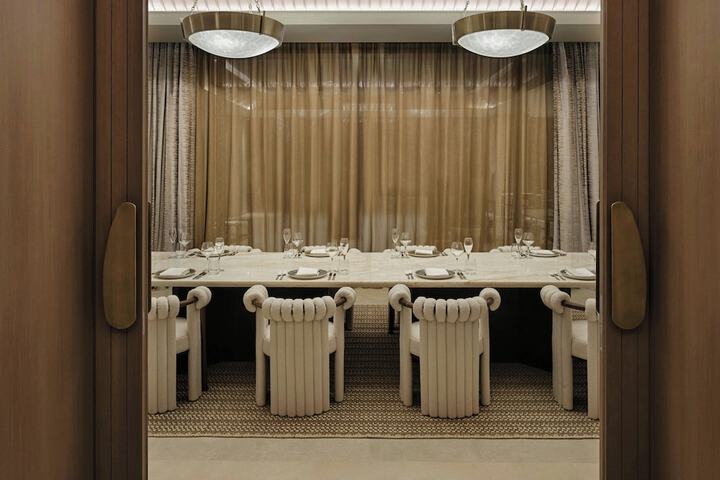 Dining 64 of 74