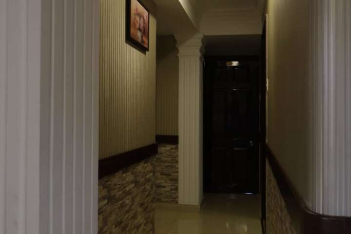 Ballroom/Hall 29 of 33