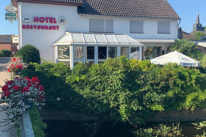 Hotel 51 of 53