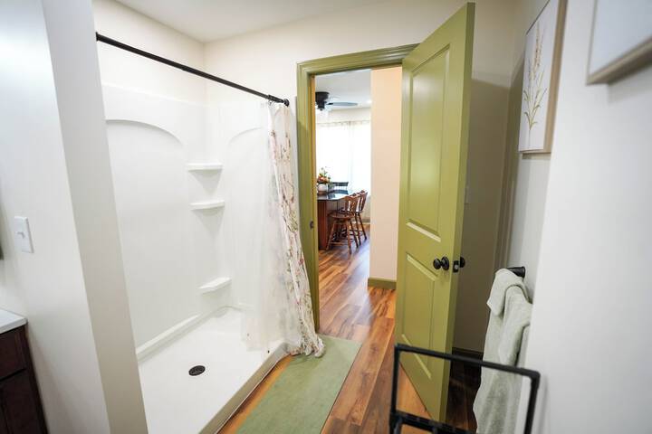 Room 206 of 230