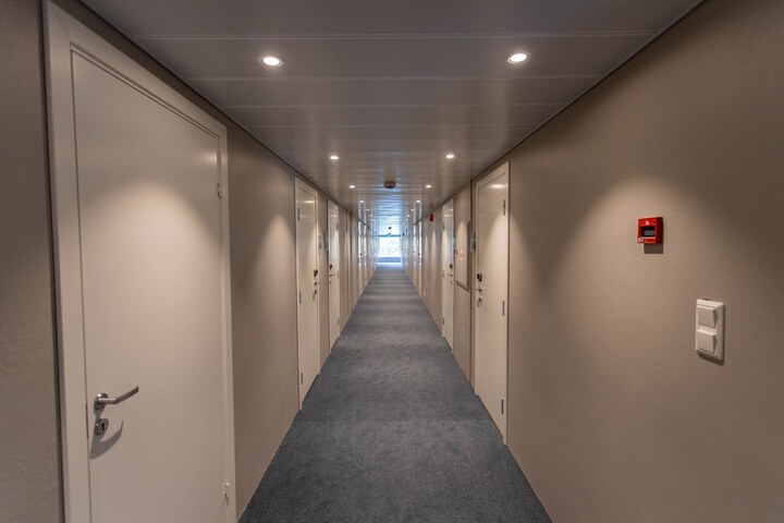Ballroom/Hall 52 of 64