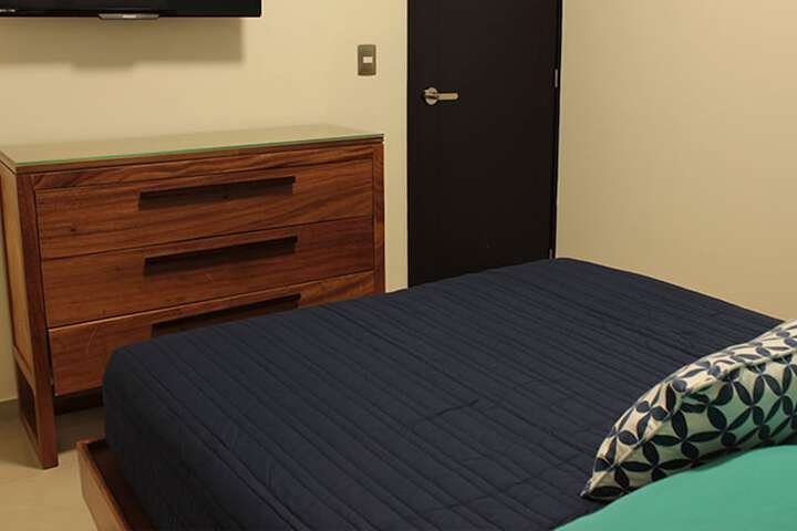 Room 2 of 21