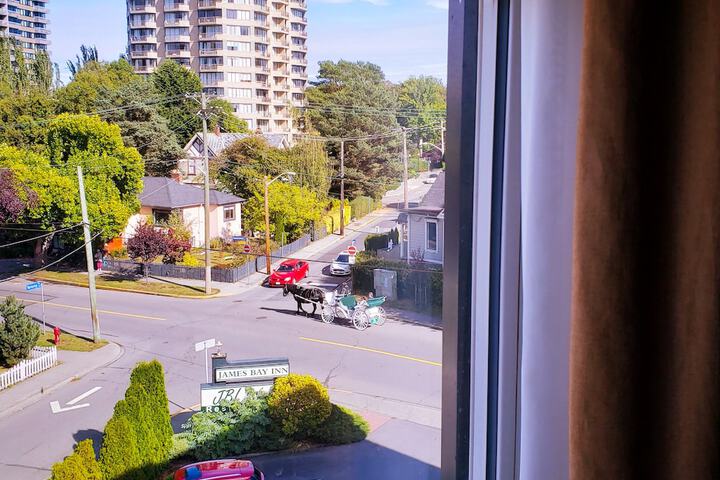 Hotel View 116 of 141