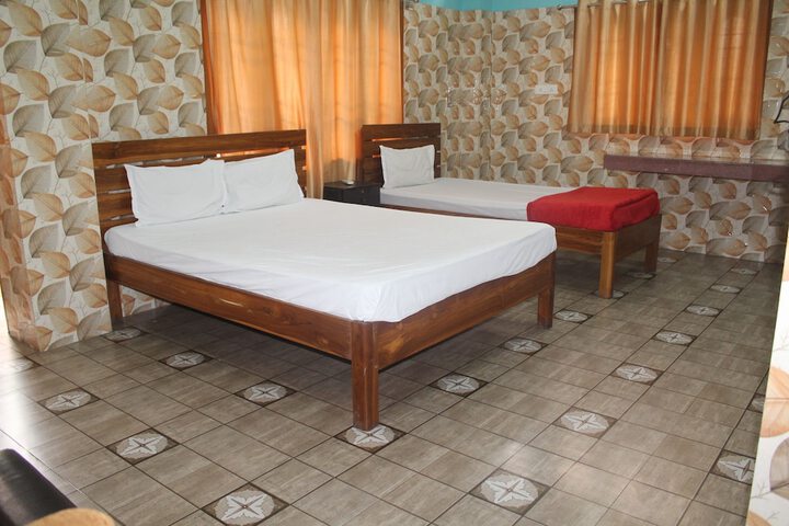 Room 4 of 26