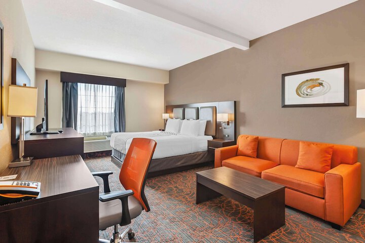 Room 14 of 41