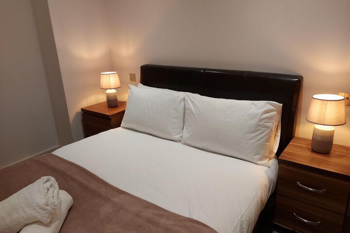Room 8 of 19