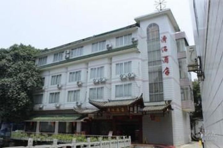 Hotel 4 of 84
