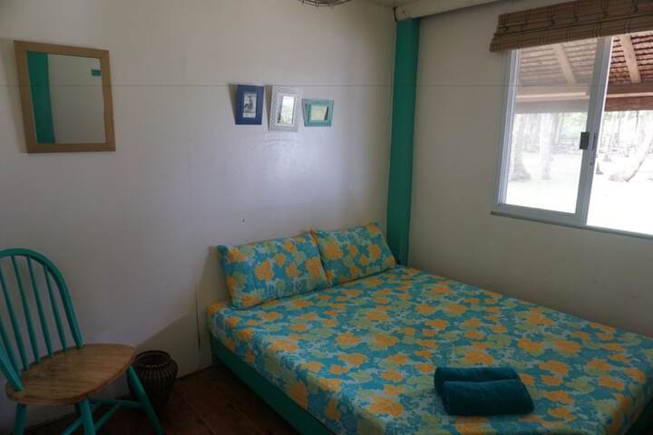 Room 4 of 31