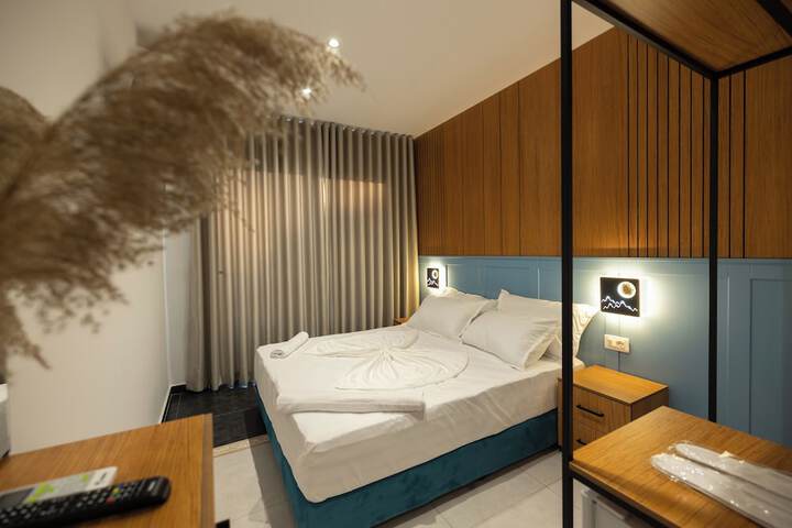 Room 29 of 50