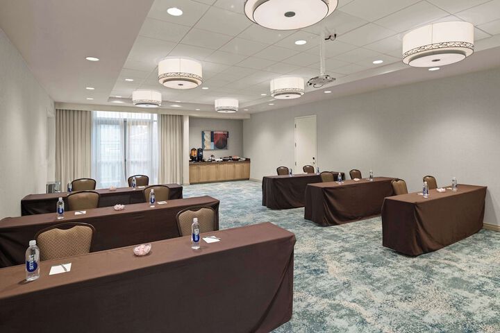 Meeting facility