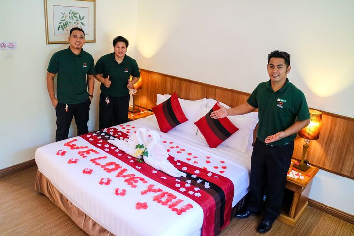 Room 9 of 79