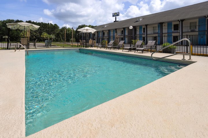 Pool 37 of 66