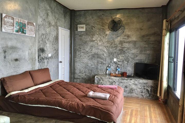 Room 19 of 60