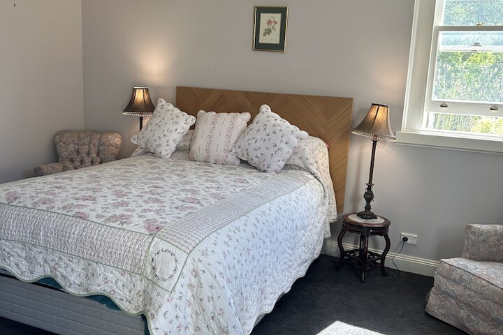Room 15 of 84