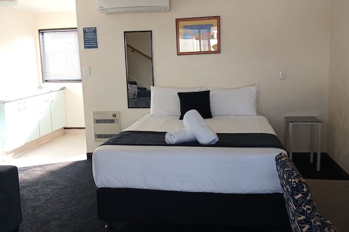 Room 60 of 120