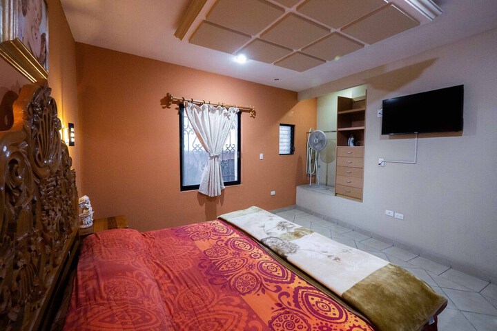 Room 19 of 33