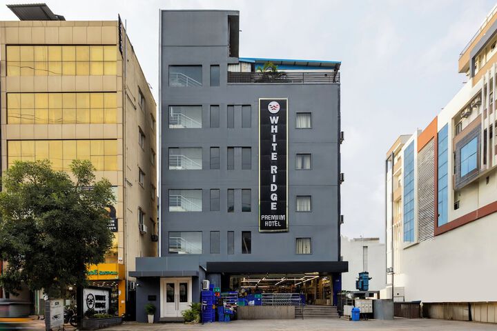 Hotel 6 of 6