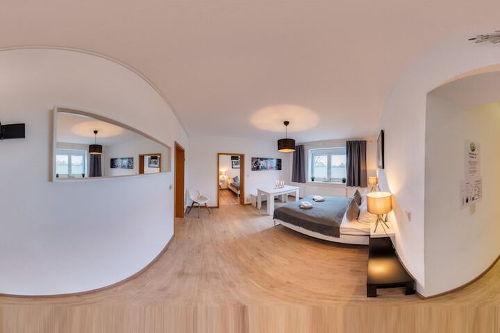 Room 21 of 54