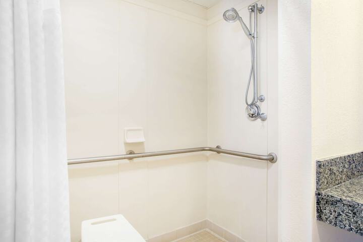 Clean Restrooms