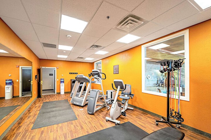 Hotel with Gym