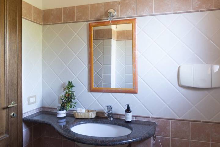 Room 20 of 24