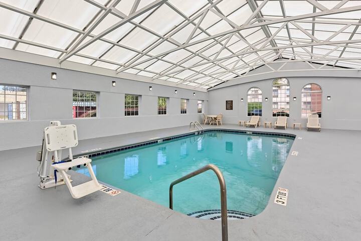 Pool 63 of 74
