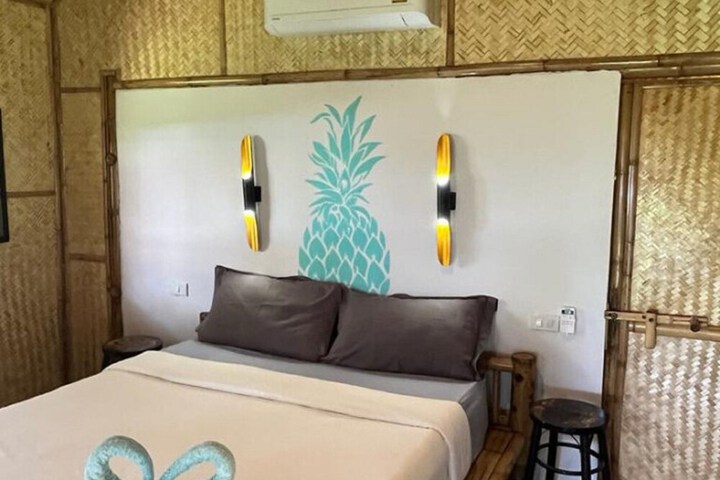 Room 15 of 60