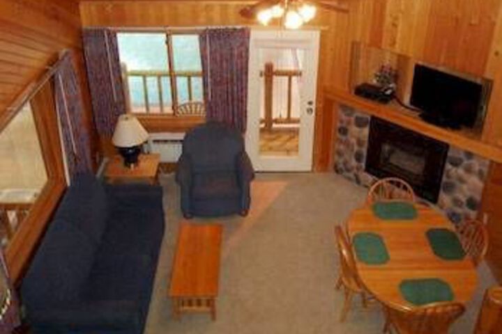 Room 25 of 29