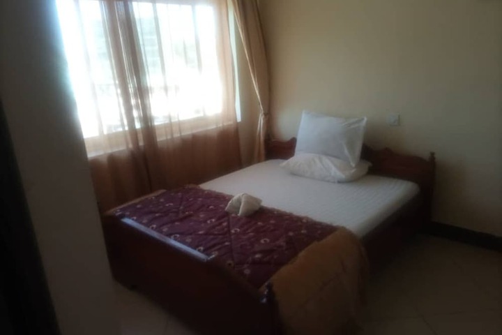 Room 3 of 36