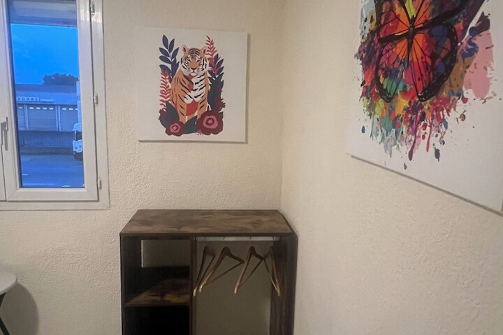 Room 12 of 51