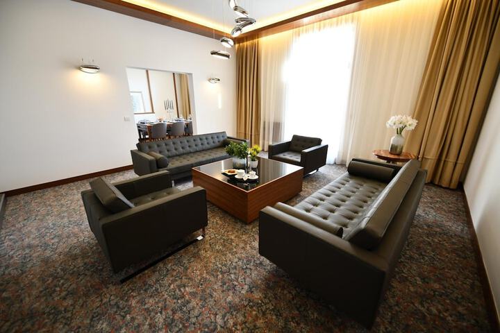 Room 22 of 58