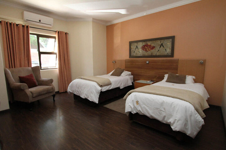 Room 7 of 22