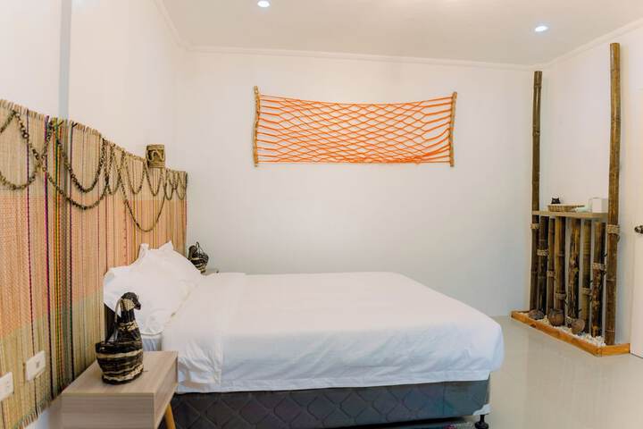 Room 8 of 44