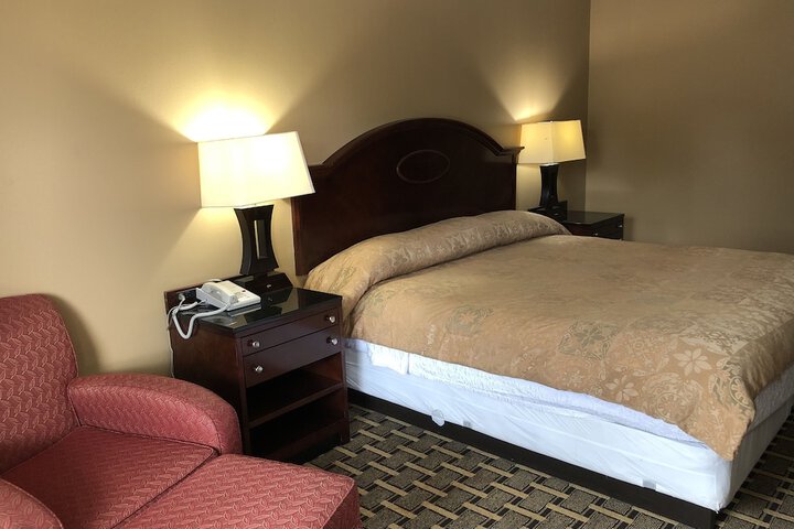 Room 3 of 34