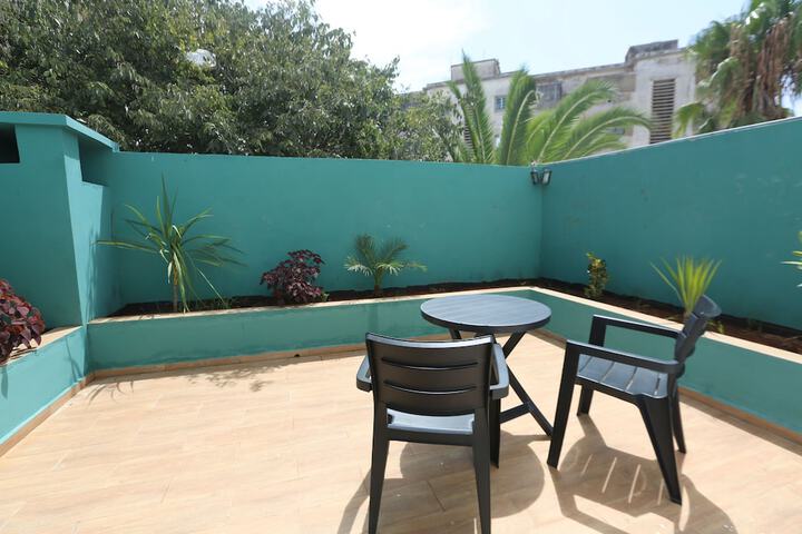 Terrace/Patio 1 of 32