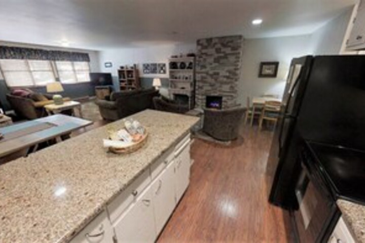Room 15 of 24