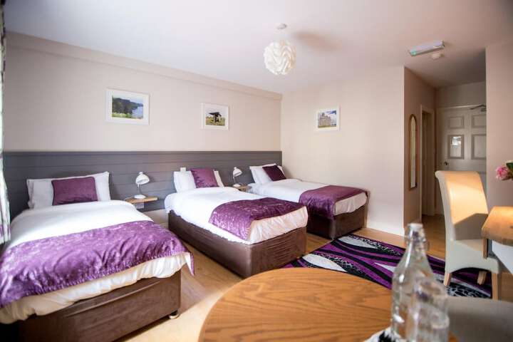 Room 16 of 42