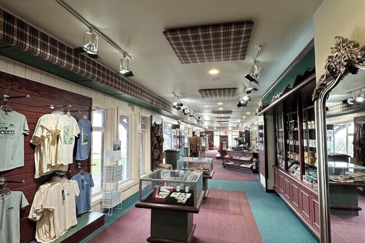 Gift shop