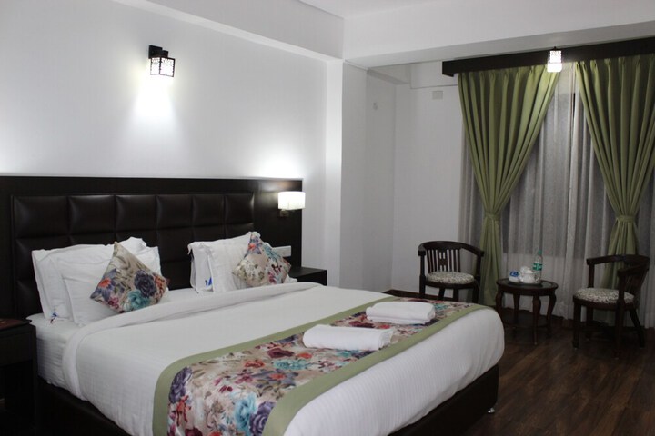 Room 29 of 53