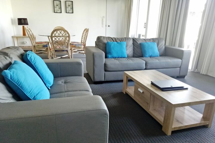 Room 16 of 35