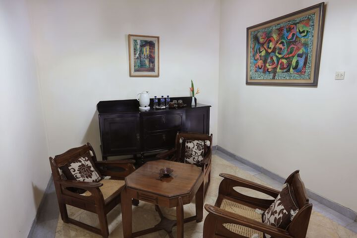 Room 17 of 52