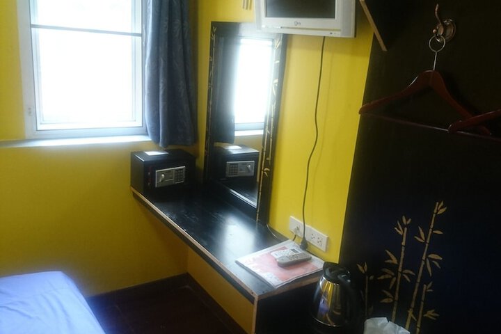 Room 15 of 55