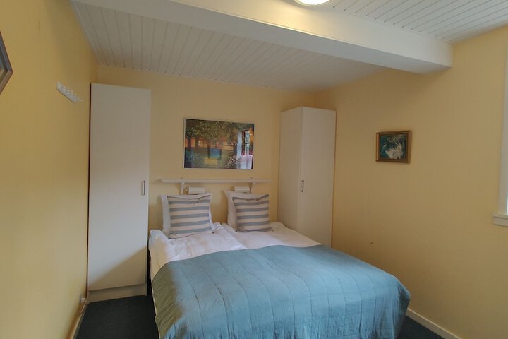 Room 9 of 51