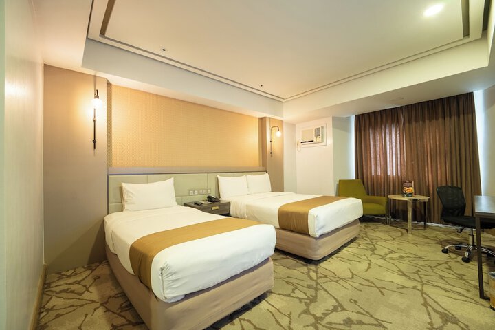 Room 21 of 67